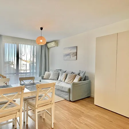 Prestige - Private - Bsr - 2 Apartment